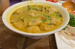 Tofu and mushroom curry noodle soup at Pho in Cardiff