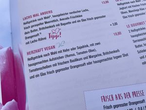 vegan breakfast at Café Esspress in Bamberg