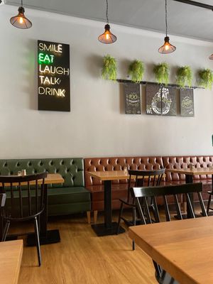 Innenräume sind angenehm dekoriert   at Kitchen Hub in Innsbruck