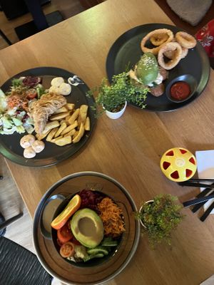 А так все красиво   at Kitchen Hub in Innsbruck