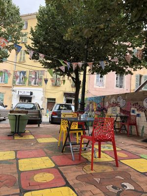 terrace  at La Fougassine in Saint-maximin-la-sainte-baume