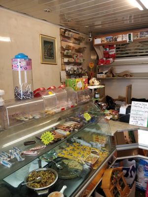 Vitrine at La Fougassine in Saint-maximin-la-sainte-baume