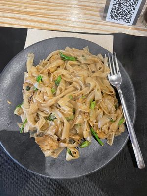 Vegan chicken soy noodles   at Thai Salou in Salou