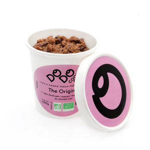 Pot of ready to bake cookie dough at Dodo Cookie Co in Paris