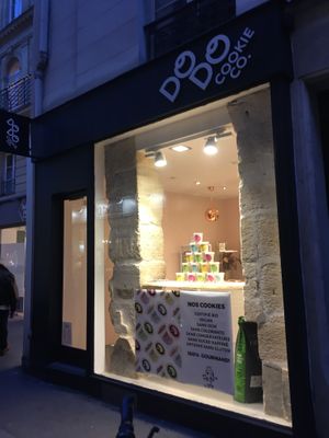Front door  at Dodo Cookie Co in Paris
