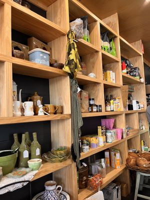 Store   at 1Two1 Vegan Café in Springwood