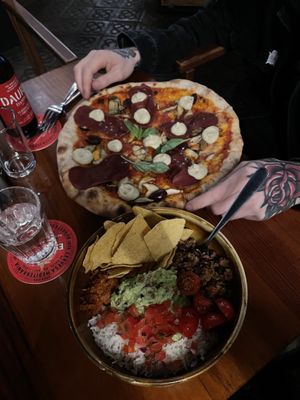 Pizza & Bowl  at Blu Bar in Barcelona