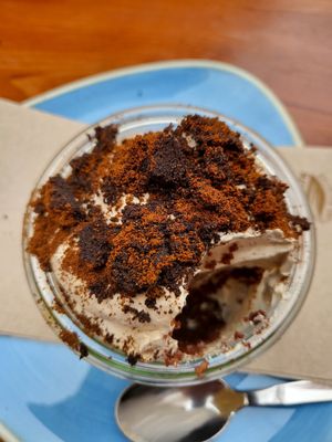 Tiramisu at Blu Bar in Barcelona