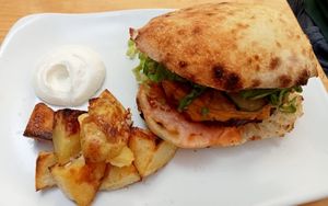 Veggie Burger and roasted potatoes at Blu Bar in Barcelona