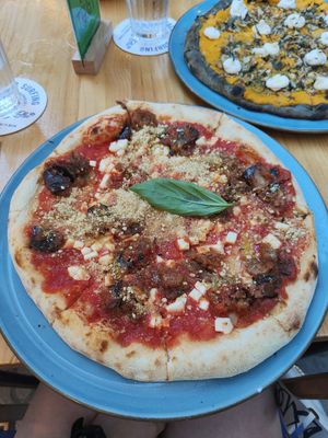 Pizza napoletana at Blu Bar in Barcelona
