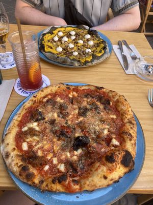 Vegan pizzas  at Blu Bar in Barcelona
