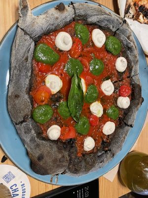 One of the best pizzas we ever had! 😍🤤  at Blu Bar in Barcelona