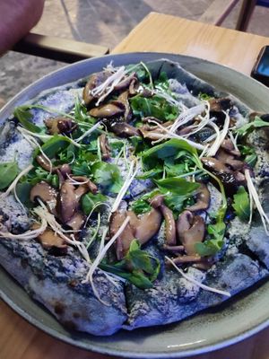 Best pizza in Barcelona at Blu Bar in Barcelona