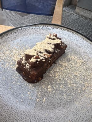 Snickers cake  at Blu Bar in Barcelona