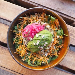 QUINOA AVOCADO BOWL
quinoa with avocado, carrot, zucchini, seeds, rocket, apple ,baby spinach and our home-made mint vinaigrette
 at Blu Bar in Barcelona
