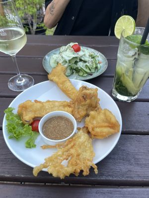 Gurkensalat und Pilz Tempura  at Chay Vegan Kitchen in Nuremberg