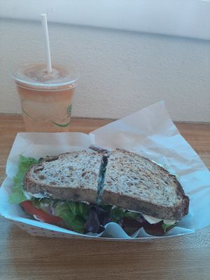 FLT at Sugar Apple Organic Cafe in Key West