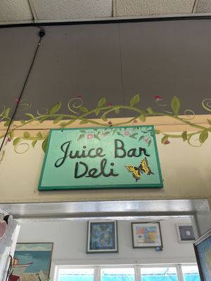 Walkway from market to deli at Sugar Apple Organic Cafe in Key West