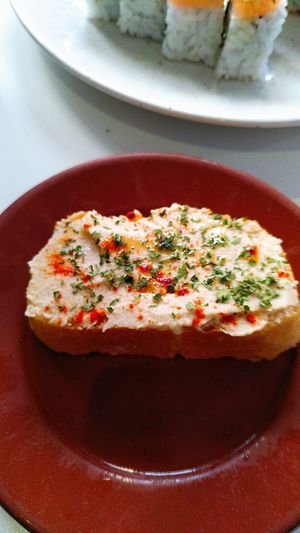 Entrante de humus at La Goma in Granada