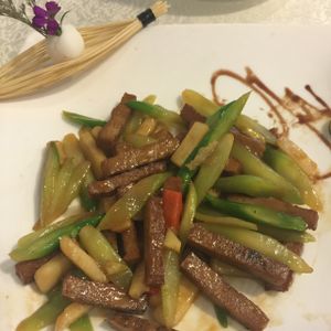 beef tenderloin, cabbage mustard & water chestnuts at Bowei Tang in Beijing