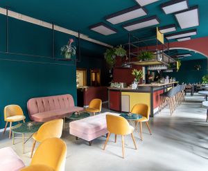 The high quality but pointedly unexciting cocktail creations come from Germany’s best bartender. Yvonne Rahm, head of bar, who holds the title World Class Bartender Germany 2018 at Bonvivant Cocktail Bistro in Berlin