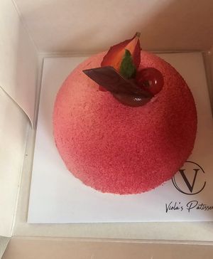 Glutenfree vegan entrement at Viola's Patisserie in Eindhoven