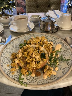 Scrambled tofu and bacon lardon bagel  #Veganuary at Beck Hall in Malham