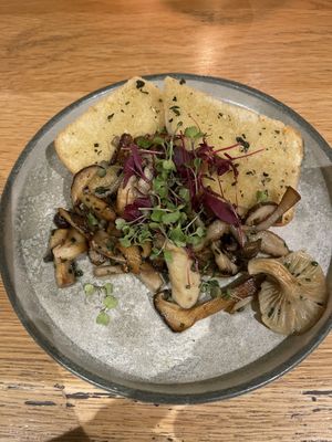 Mushrooms on Garlic Tiast #Veganuary at Beck Hall in Malham