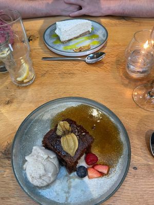 Sticky toffee pudding & cheesecake  at Beck Hall in Malham