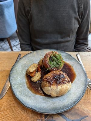 Vegan Sunday dinner at Beck Hall in Malham