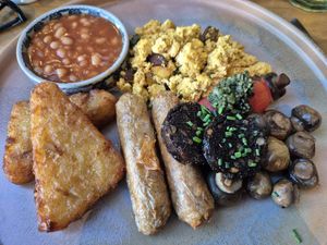 Full Vegan breakie 😋🌱 at Beck Hall in Malham