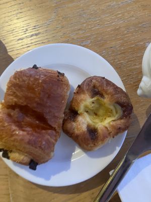 more breakfast pastries but that was all at Beck Hall in Malham