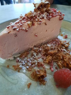 Raspberry Cheesecake at Beck Hall in Malham