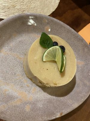 Pastel de limón   at Na Tlali in Mexico City