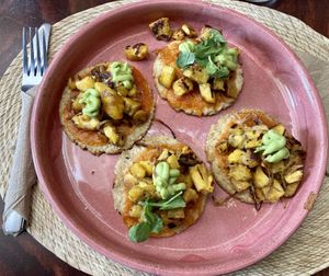 Garnachas veracruzanas  at Na Tlali in Mexico City