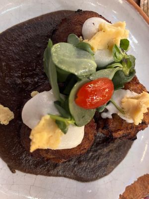 Molotes at Na Tlali in Mexico City