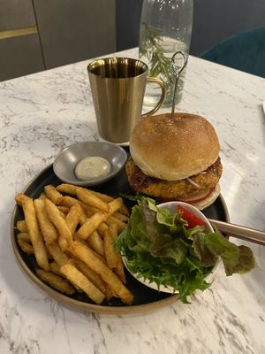 Omnipork mushroom burger 新豬肉香菇堡 at BaganHood 蔬食餐酒館 in Taipei