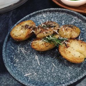 Roasted Potatoes  at BaganHood 蔬食餐酒館 in Taipei