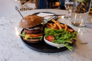 Truffle mayo beyond burger at BaganHood 蔬食餐酒館 in Taipei