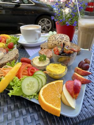 Frühstück „Veggie“ 🌱  at Monkey Mind in Berlin