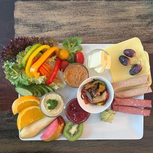 large breakfast  #Veganuary at Monkey Mind in Berlin