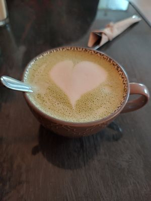 Oat matcha at Monkey Mind in Berlin