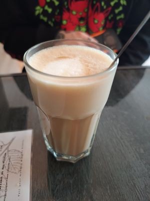 Oat latte at Monkey Mind in Berlin