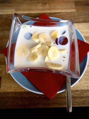 Granola + Fruits w/ Milk at Monkey Mind in Berlin