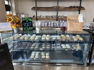 Such a welcoming entry way!  #Veganuary at Sunflower Bakehouse in Nashville