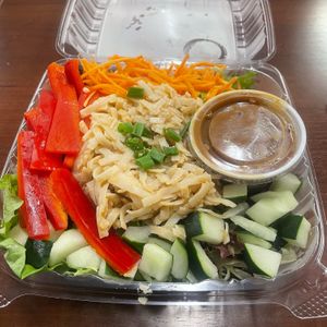 Thai noodle salad at Sunflower Bakehouse in Nashville