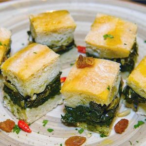 Vegan stuffed focaccia at Matilda in Nova Milanese