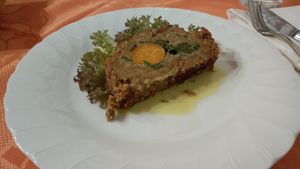Vegan lentil roast at Fattoria la Capra Campa in Acqui Terme