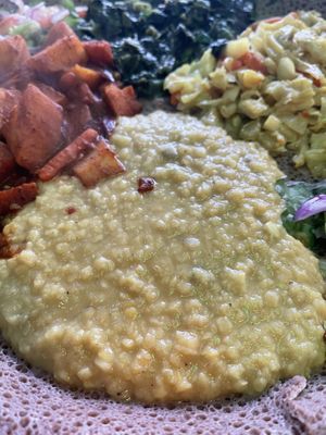 Full entree portion of mild Ye Misir Wot  at Major Restaurant in Indianapolis