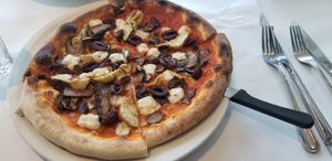 Pizza IOSA at Il Fornello in Oakville